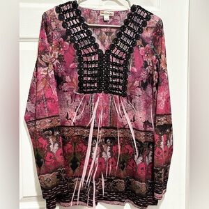 Elegant Pink and Black Floral Blouse